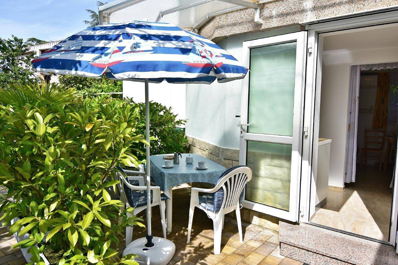 Apartamento vacacional entero, Lovely Apartment in Umag with Free Parking in Umag, Region de Umag