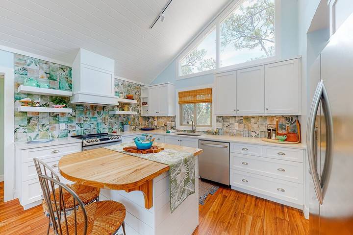 Vacation rental for 8 people, with hot tub and balcony in St. George Island