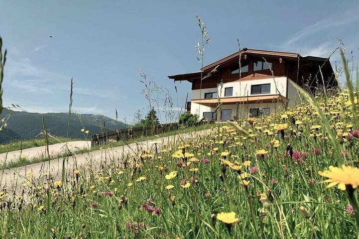 Ferienhaus für 6 Personen, mit Terrasse in Unken