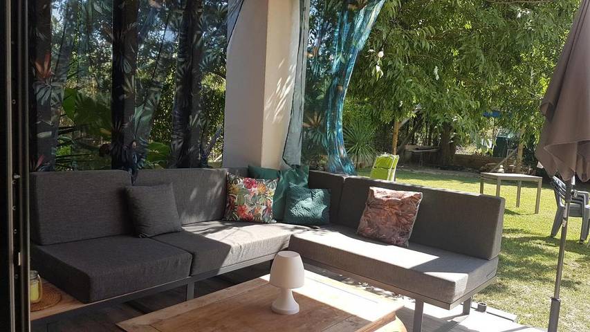 Location de vacances pour 5 personnes, avec piscine et terrasse à Lédenon - 2