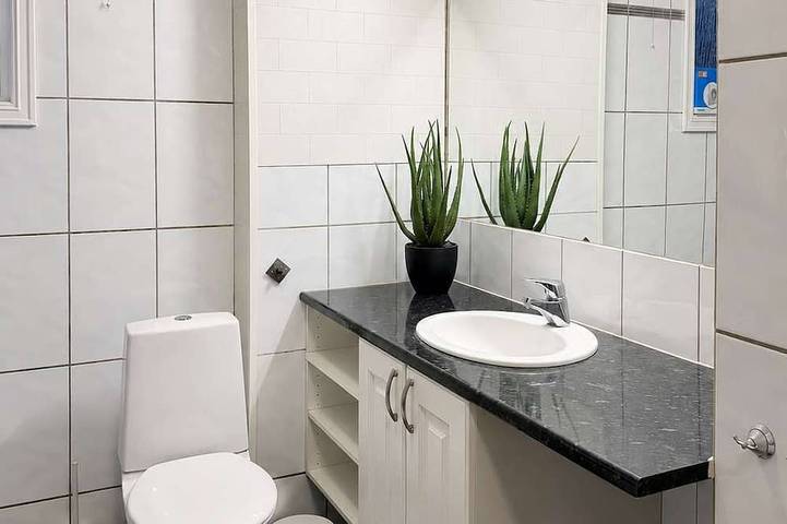 Ganze Wohnung, Central Haugesund Villa: Free Parking & Fast Wifi in Haugesund