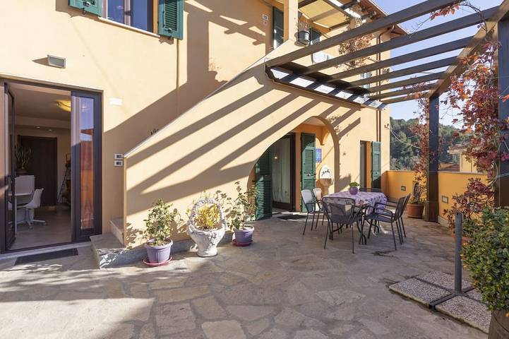 Ferienwohnung für 6 Personen, mit Garten