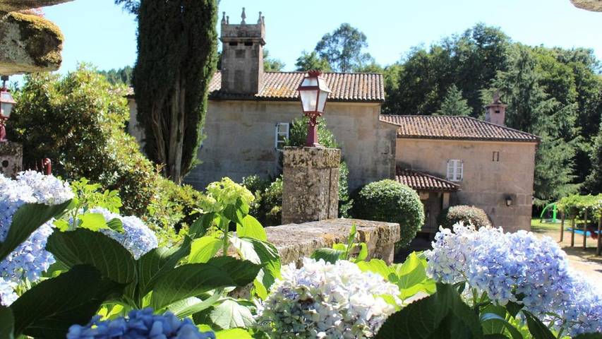 Casa rural para 3 personas, con piscina además de jardín y vistas en Provincia de Orense - 2