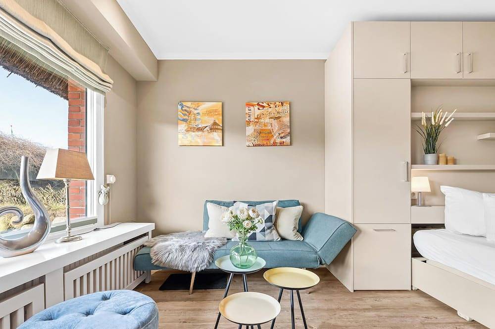 Ganze Wohnung, Charmante Ferienwohnung im Haus Kampbarg in Kampen mit Terrasse und Meerblick in Kampen (Sylt), Sylt