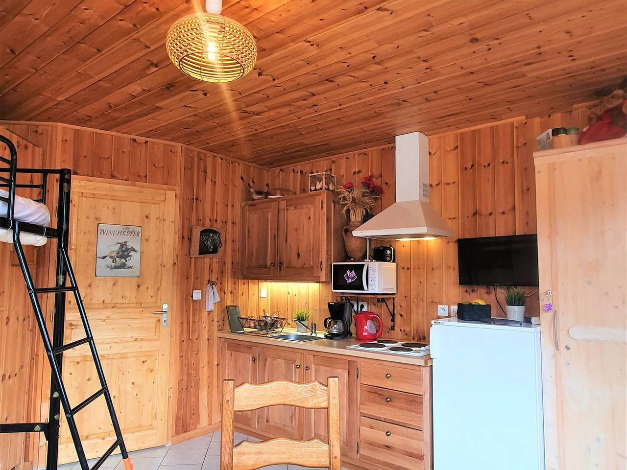 Entire studio, Cozy Studio for 2/3 in Superdévoluy – Ground Floor, Near Slopes in Saint-Étienne-en-Dévoluy, Le Dévoluy