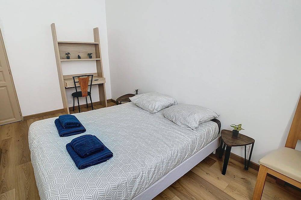 Apartamento entero, Le Cèdre de Jori : 55m2, 2 bedrooms, downtown in Voiron, Isère