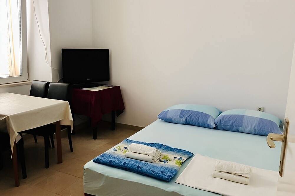 Ganze Wohnung, 1-Zimmer-Ferienwohnung am Strand Zuljana, Peljesac in Žuljana, Dubrovnik-Neretva