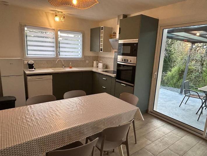 Location de vacances pour 6 personnes, avec jardin et piscine à La Force - 4