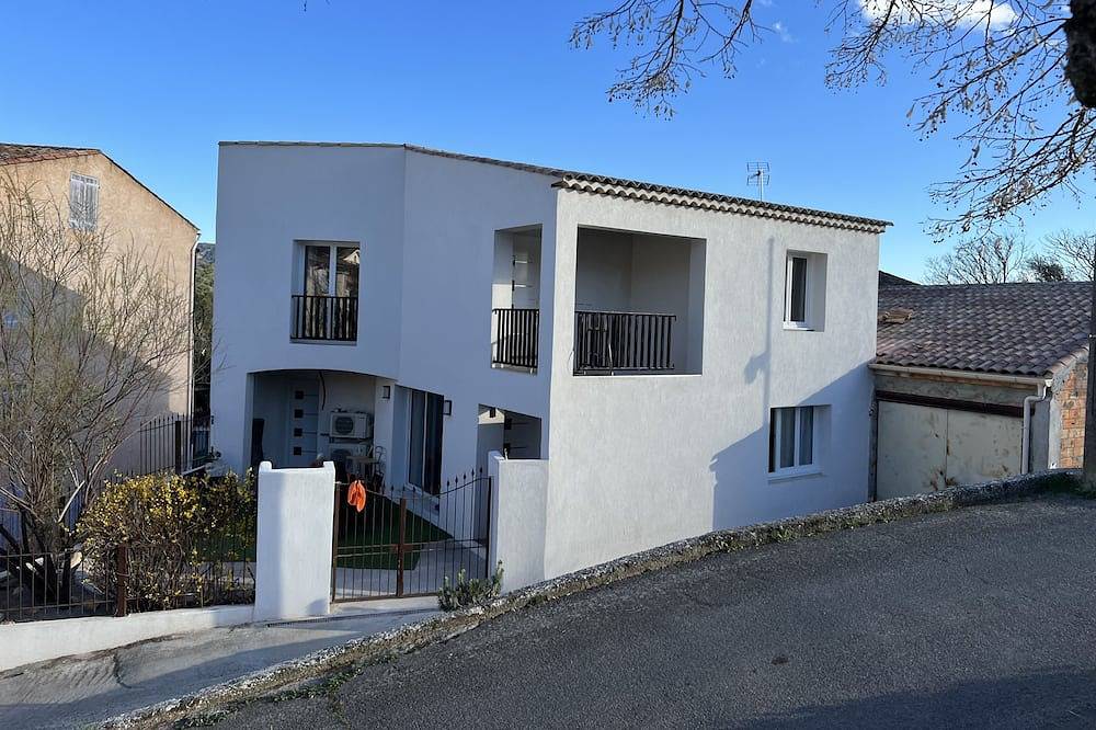 Apartamento entero, Superbe Appartement 4 p en Rdc in Gréoux-les-Bains, Alpes de Alta Provenza
