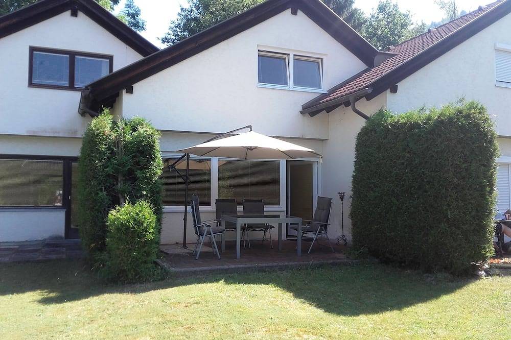 Ferienhaus 600 Meter vom Millstätter See und in der Nähe von Bad Kleinkircheim in Radenthein, Oberkärnten