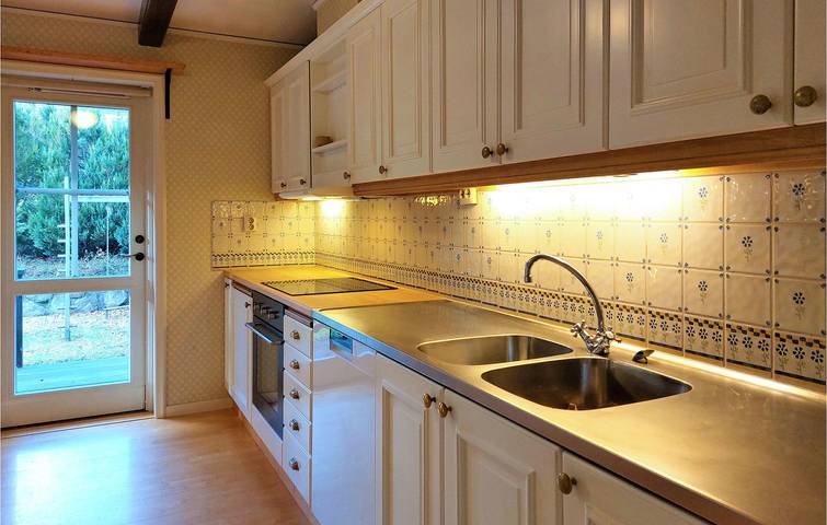 Ferienhaus für 8 Personen mit Garten in Asljunga, Skane