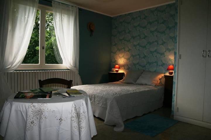 Location de vacances pour 8 personnes, avec jardin à Mison - 2