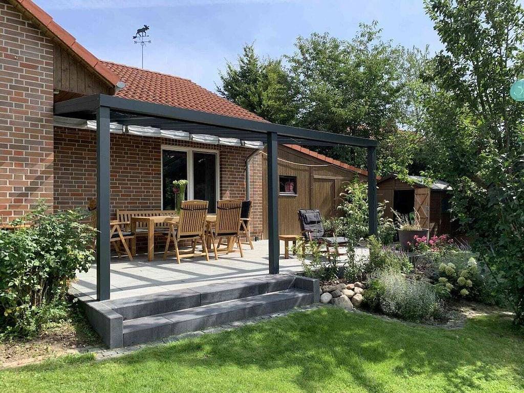 Ferienhaus in Kittlitz mit Schwimmbecken in Kittlitz (Herzogtum Lauenburg), Naturpark Lauenburgische Seen