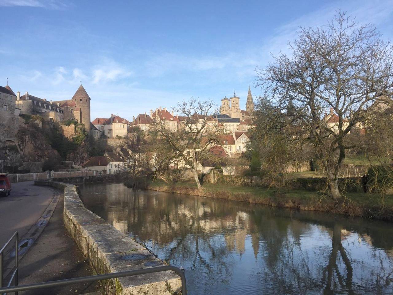 Etape du Pont Pinard in Semur-en-Auxois, Région de Montbard