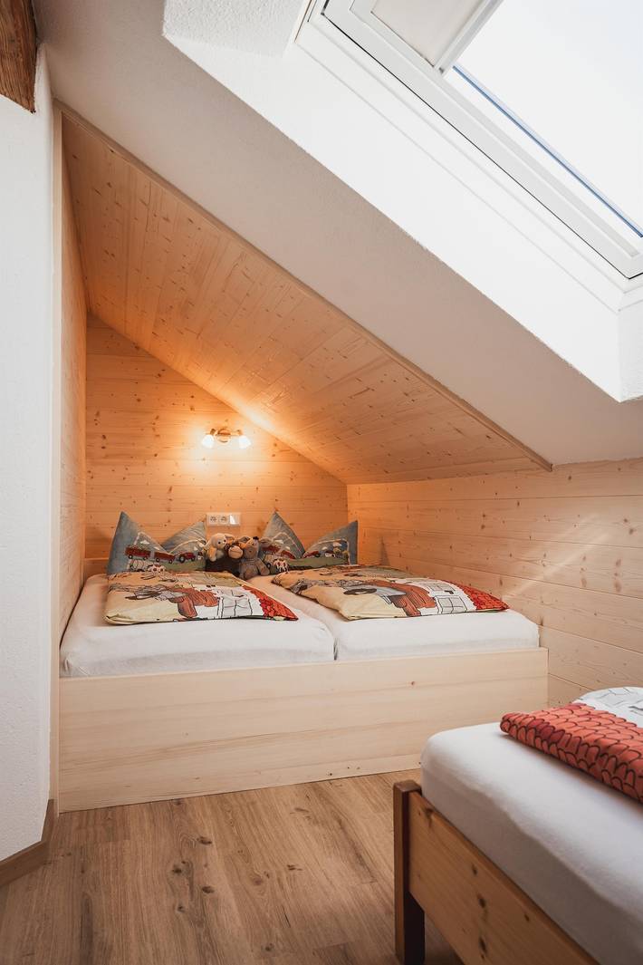 Bauernhof für 5 Personen, mit Terrasse und Garten, kinderfreundlich in Rettenberg - 4