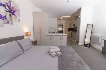 Apartment for 2 People in Kingston upon Hull, Yorkshire, Photo 2