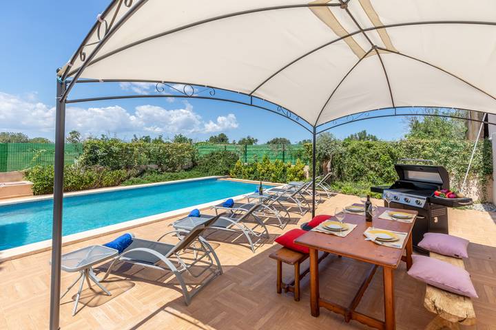 Casa de vacaciones para 8 personas, con Terraza además de Jardín y Piscina en Ariany