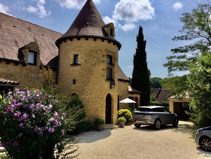 Villa pour 15 personnes, avec terrasse ainsi que vue et piscine, animaux acceptés - 1