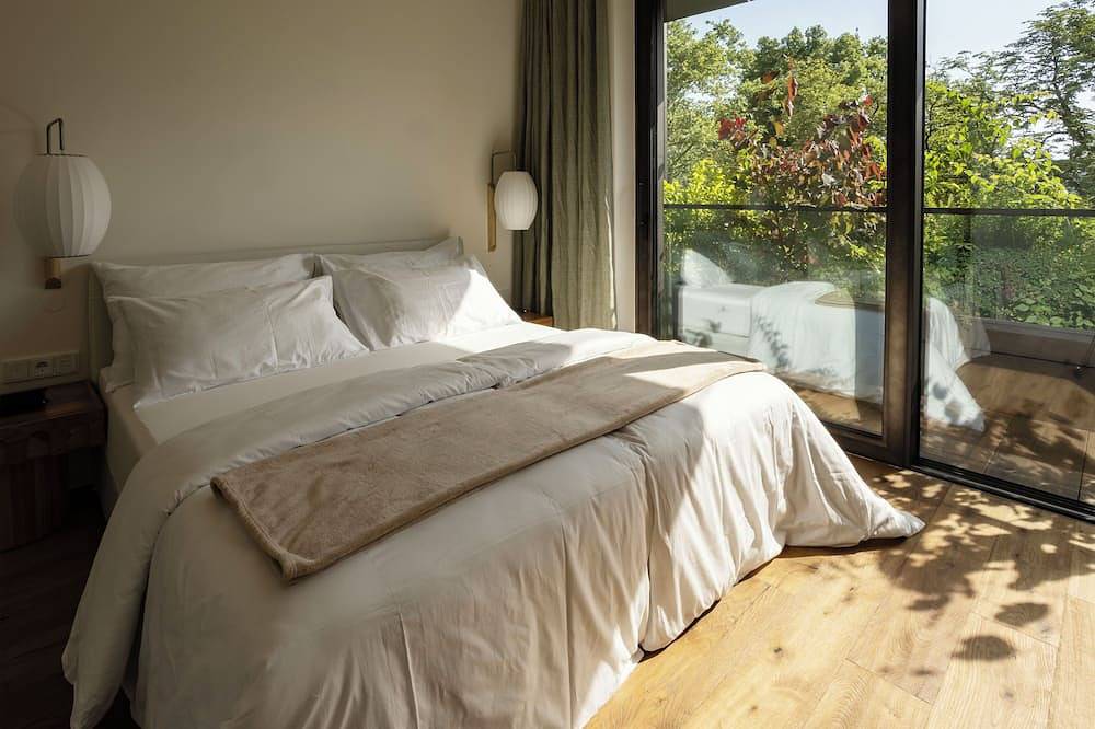 Ganze Wohnung, Spacious modern apartment-feels like home - short or long, park view - center! in Linz, Linz-Wels