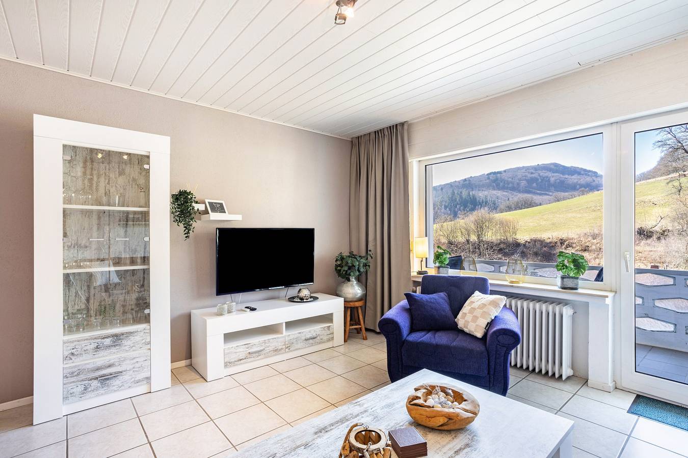 Ganze Wohnung, Hirschblick-Apartments Bontkirchen, Brilon: Komfort im Sauerland in Brilon, die Mittelgebirge