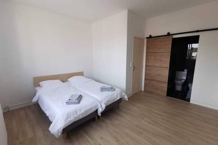 Location de vacances pour 6 personnes dans Petit-Fort-Philippe - 2