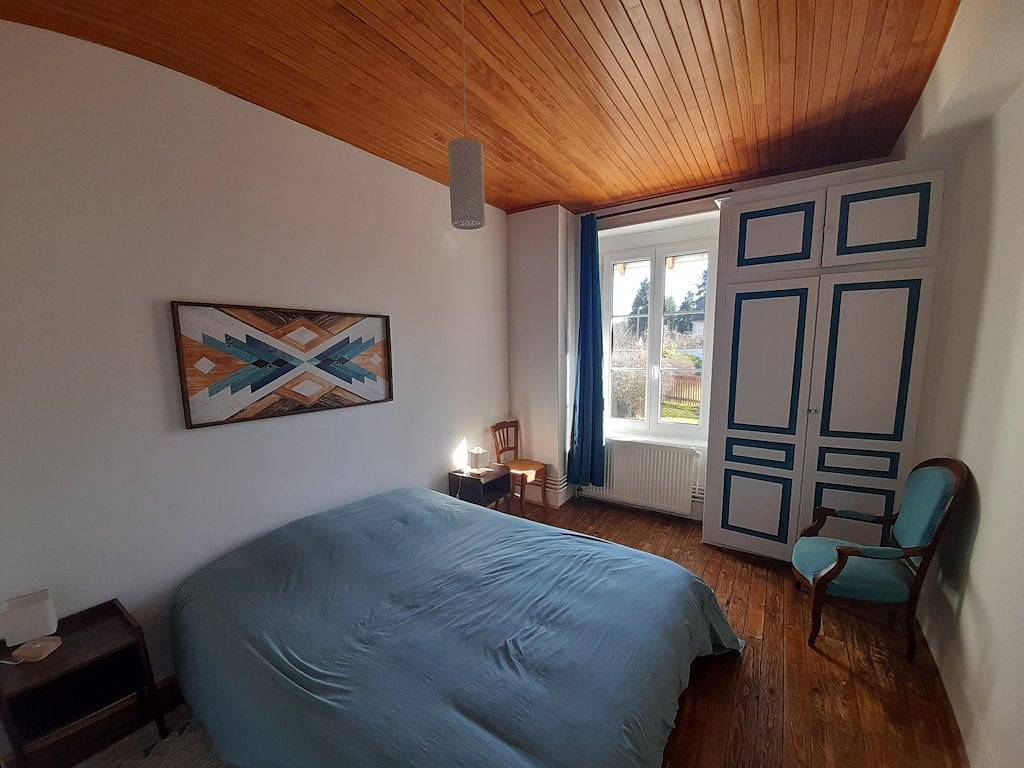 A vol d'oiseau - Chambre La bleue in Villers-Farlay, Jura
