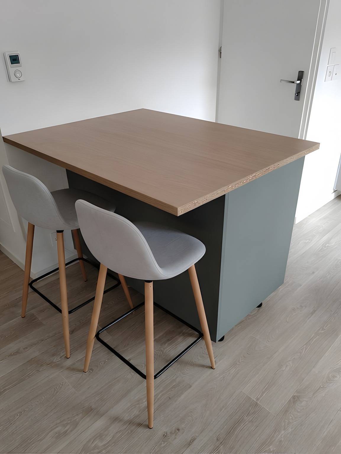 Ganze Wohnung, Appartement 'Gwened'Home' mit Terrasse & Parkplatz – Zentrumsnah in Vannes in Vannes, Côte des Mégalithes
