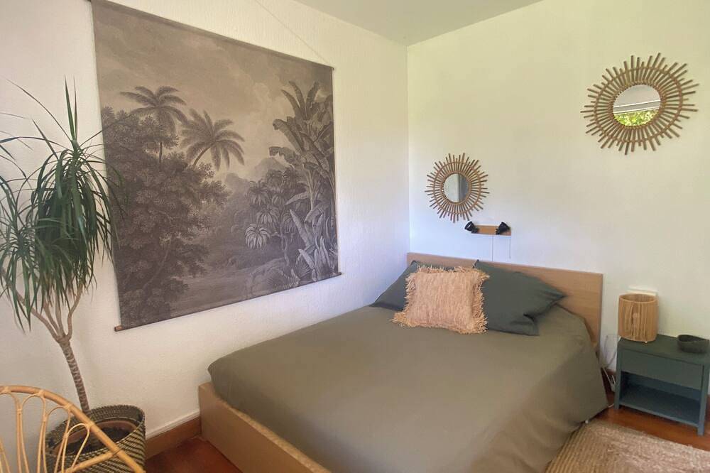 Calanques Cassis, Exceptional View, Very Quiet, Climated Villa, Large Swimming Pool in Cassis, Calanques National park