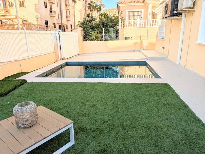 Villa pour 6 personnes, avec vue ainsi que piscine et jardin, animaux acceptés à Guardamar del Segura - 4