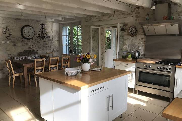 Gîte pour 15 personnes, avec jardin à Dignac - 3