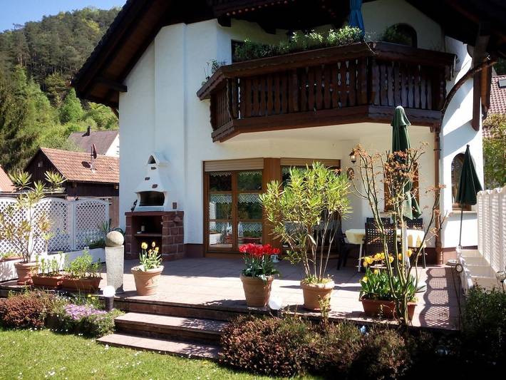 Haus Winterberg || Erfweiler in Erfweiler, Landkreis Südwestpfalz