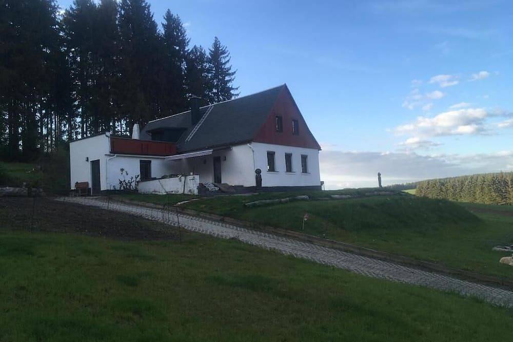 Family Vacation Home in Bad Elster, Vogtland—Pure Nature and Wellness in Bad Elster, Chemnitz (region)