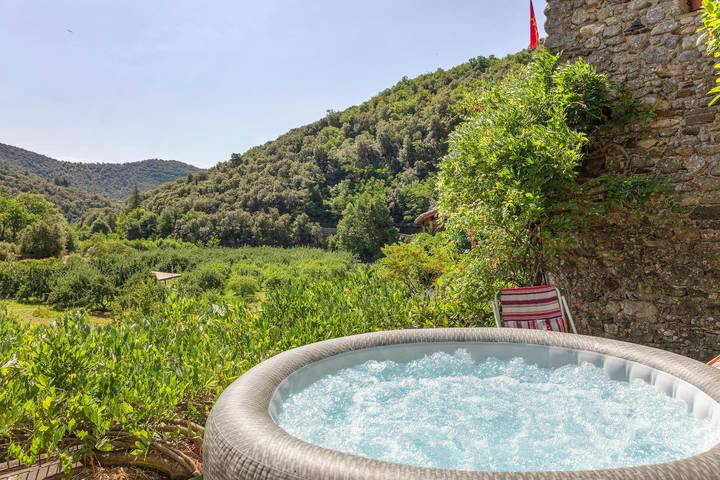 Maison de vacances pour 5 personnes, avec jacuzzi dans le Gard - 3