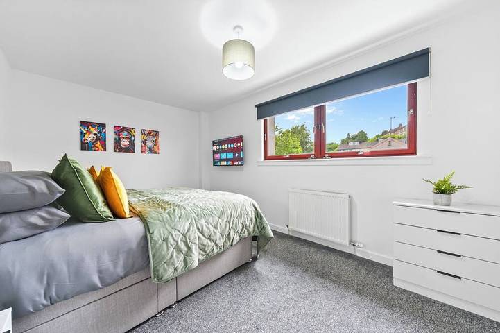 Ganze Wohnung, 3 bed Modern Apartment near Glasgow city Centre,Glasgow airport and Loch Lomond in West Dunbartonshire