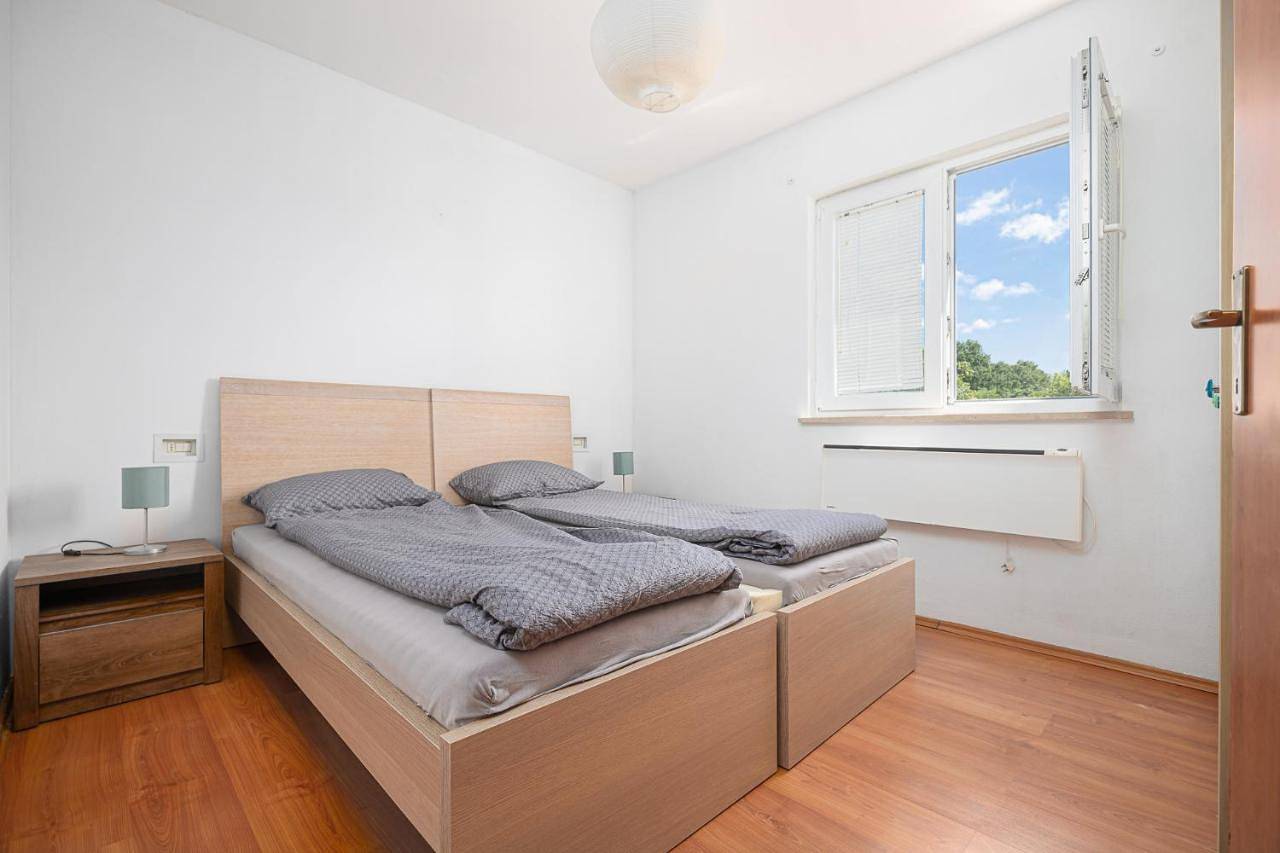 Ganze Wohnung, Apartment with Balcony in Musalez, Porec und Umgebung
