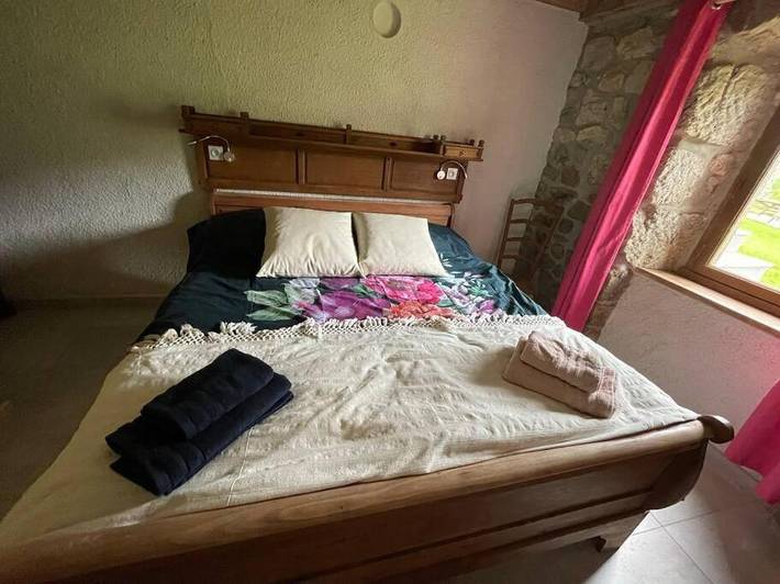 Location de vacances pour 15 personnes, avec jacuzzi ainsi que jardin et piscine à Tence - 3