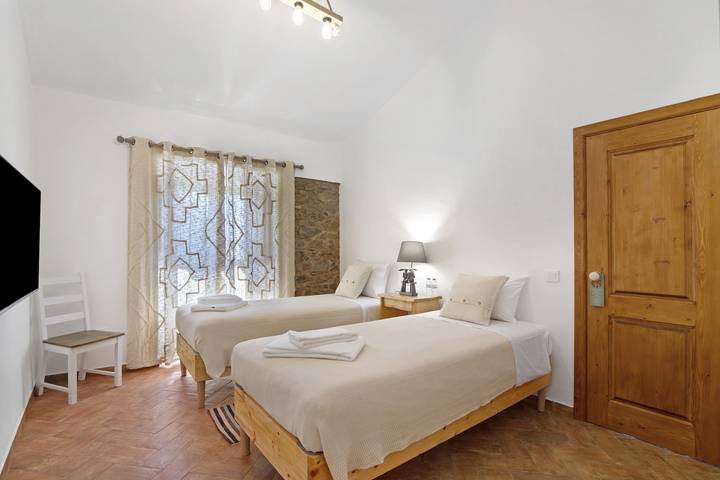 Villa pour 5 personnes, avec jardin dans Alentejo - 4