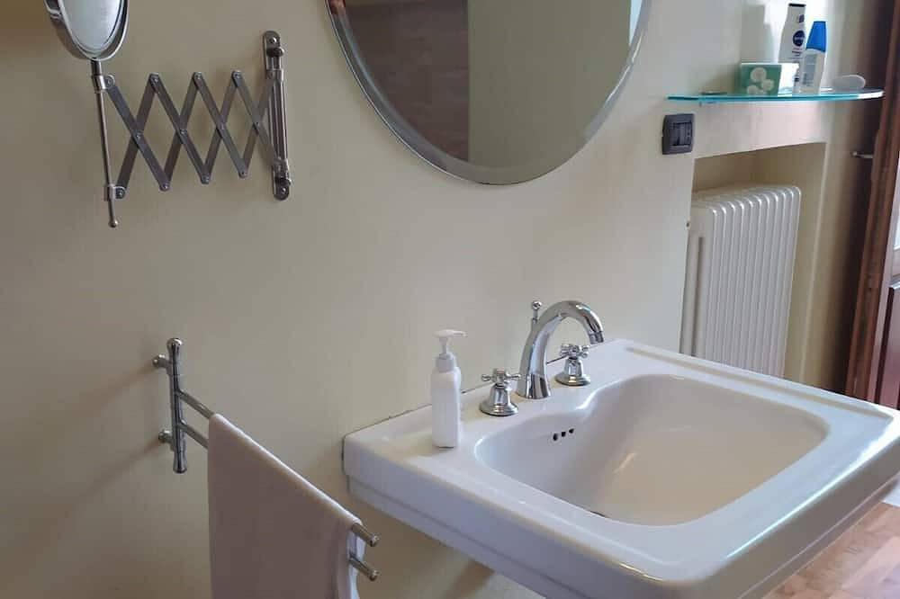 Relax by the sea in Pizzo, Vibo Valentia Province