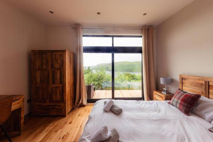 Ferienwohnung für 4 Personen, mit Seeblick und Terrasse sowie Ausblick, mit Haustier - 1