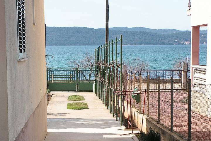 Ferienwohnung für 2 Personen, mit Balkon/Terrasse in Bibinje