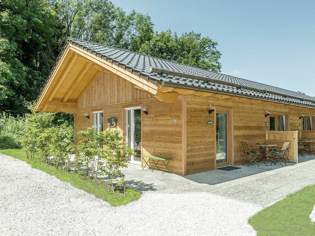 Bayern-Chalets Appartement in Ainring, Rupertiwinkel