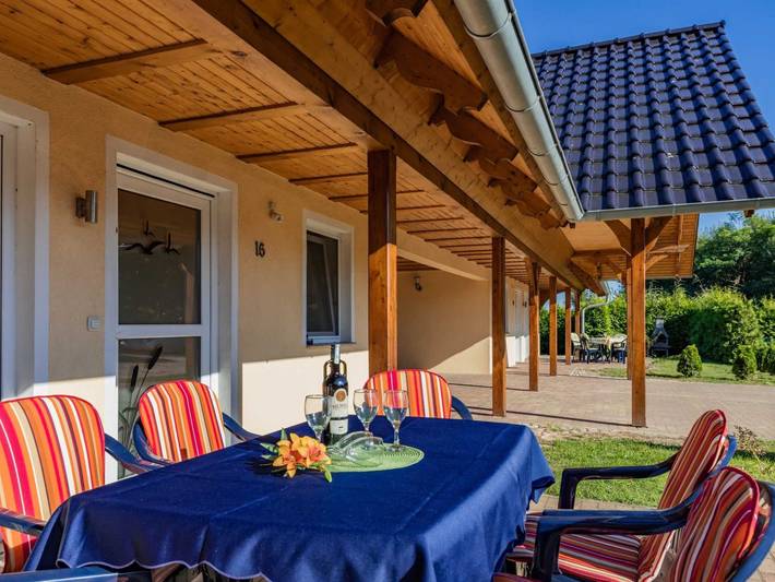Ganze Ferienwohnung, Ferienhaus Wiesenblick 16 in Mölschow, Usedomer Norden