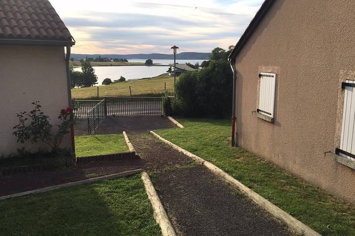 Gites du Lac de Naussac in Langogne, Mende region