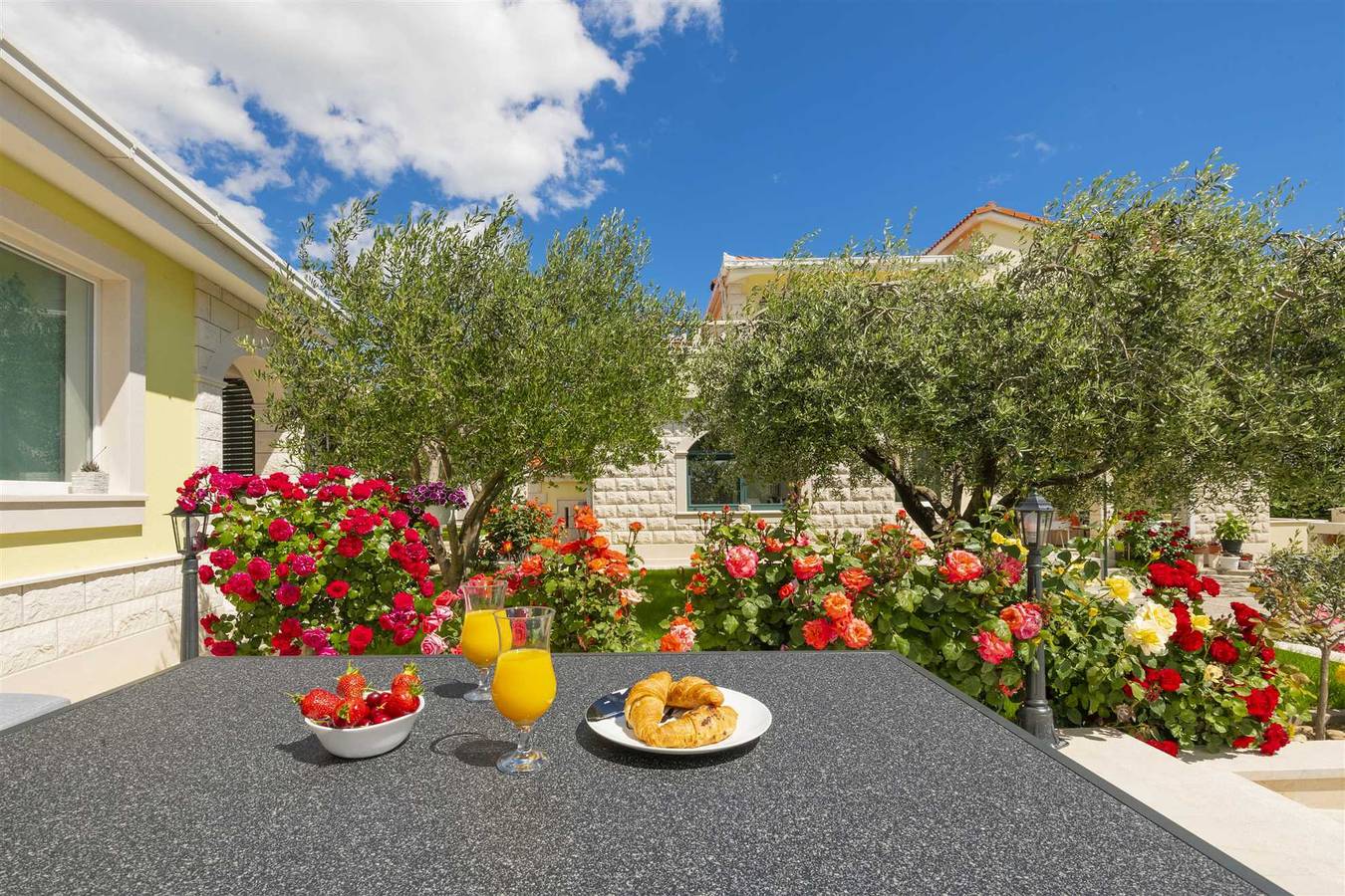 Holiday Home Maslina – Family House near Omiš, Croatia in Naklice, Split-Dalmatien