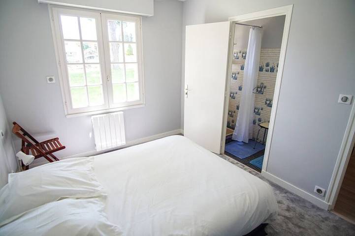 Location de vacances pour 12 personnes, avec terrasse et jardin dans Le Cabellou - 4