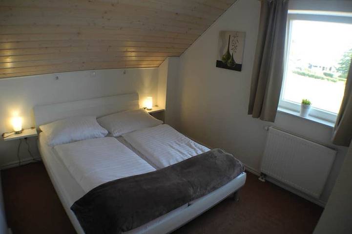 Ferienhaus für 4 Personen, mit Sauna und Garten sowie Terrasse und Whirlpool in Nordhorn - 2