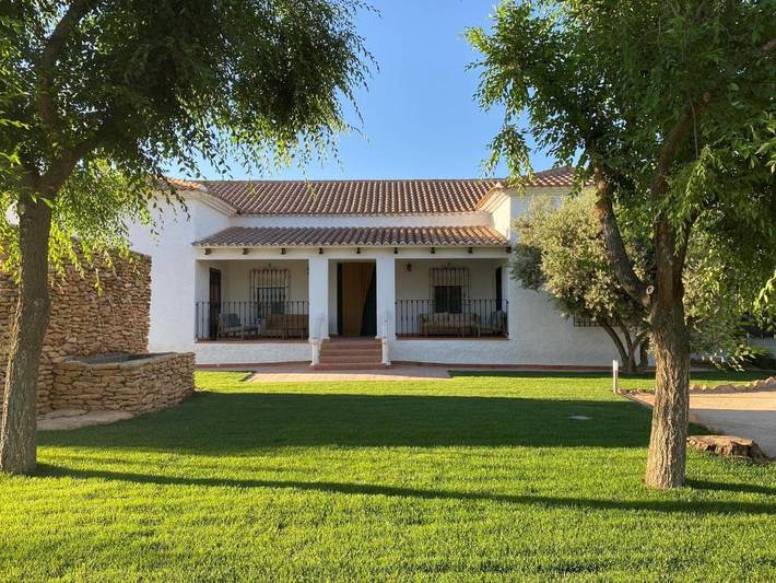 Chalet para 14 personas, con vistas además de piscina y jardín en Provincia de Ciudad Real - 2