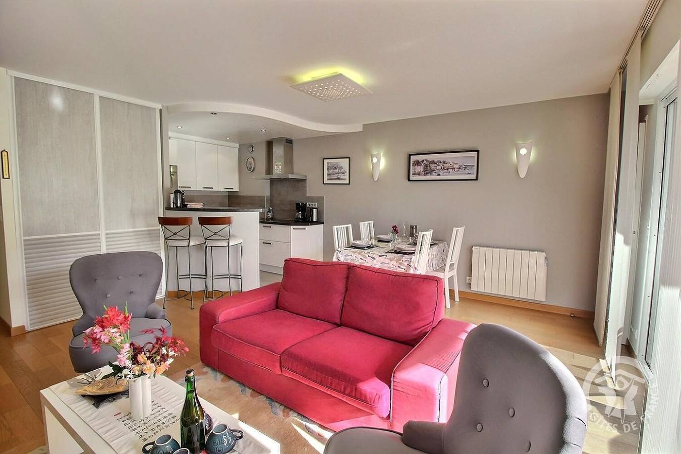 L'Appart de l'Hôtel de Ville in Perros-Guirec, Côte de Granit Rose