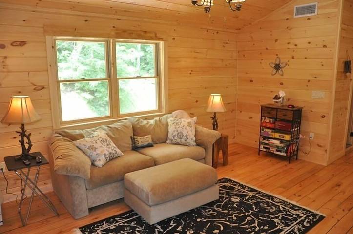 Gîte pour 8 personnes, avec jacuzzi ainsi que terrasse et sauna dans Almond (Caroline du Nord) - 2