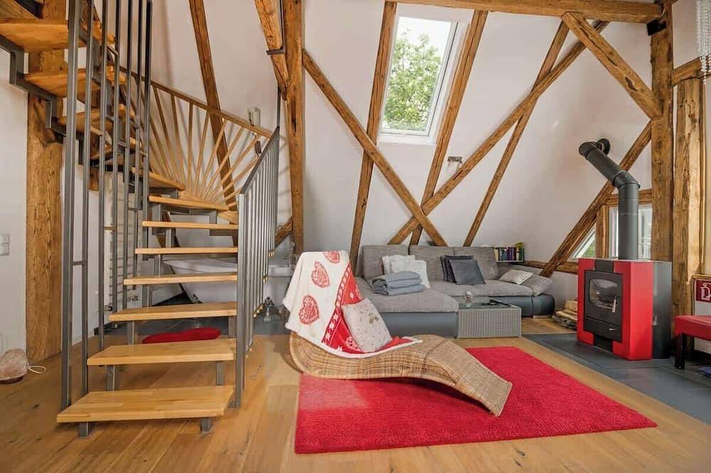 Ganze Wohnung, Romantische Maisonette+Sauna, Garten, Privatsphäre in Schonach im Schwarzwald, Südschwarzwald